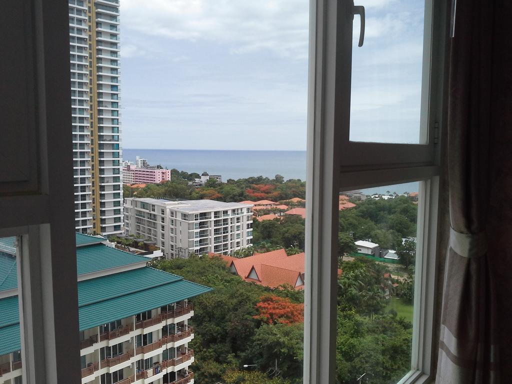 Cosy Beach View Apartments Паттайя Экстерьер фото